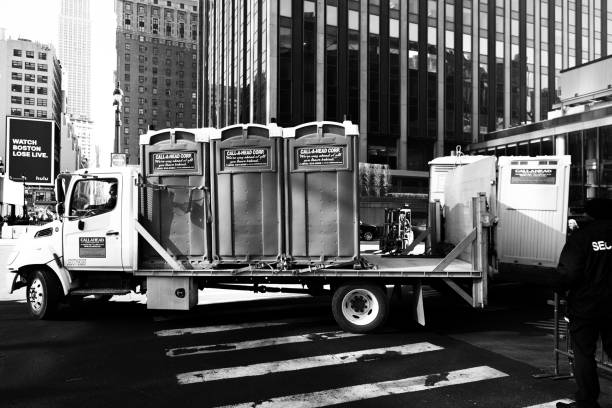 Affordable portable toilet rental in Choccolocco, AL